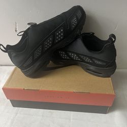 W Nike Air Max Sndr size 10  ##4902