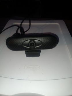 Black USB Webcam with Built-in Microphone