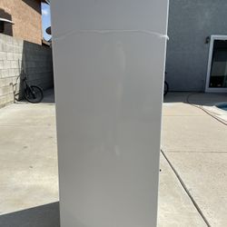 Thomson Upright Freezer 6.5