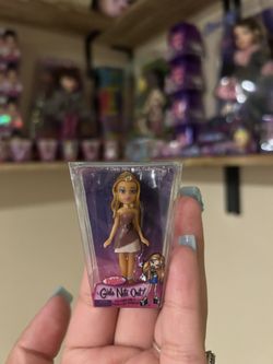 Yazmin Bratz Collectibles 