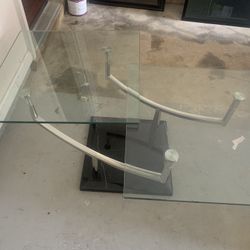 Glass Swivel Coffee Table