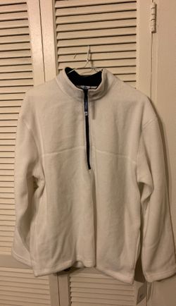 Women’s White fleece pullover NWT