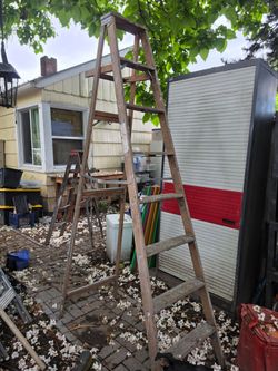Vintage Oakes Wooden Step Ladder – 8 Ft Type II Commercial Grade