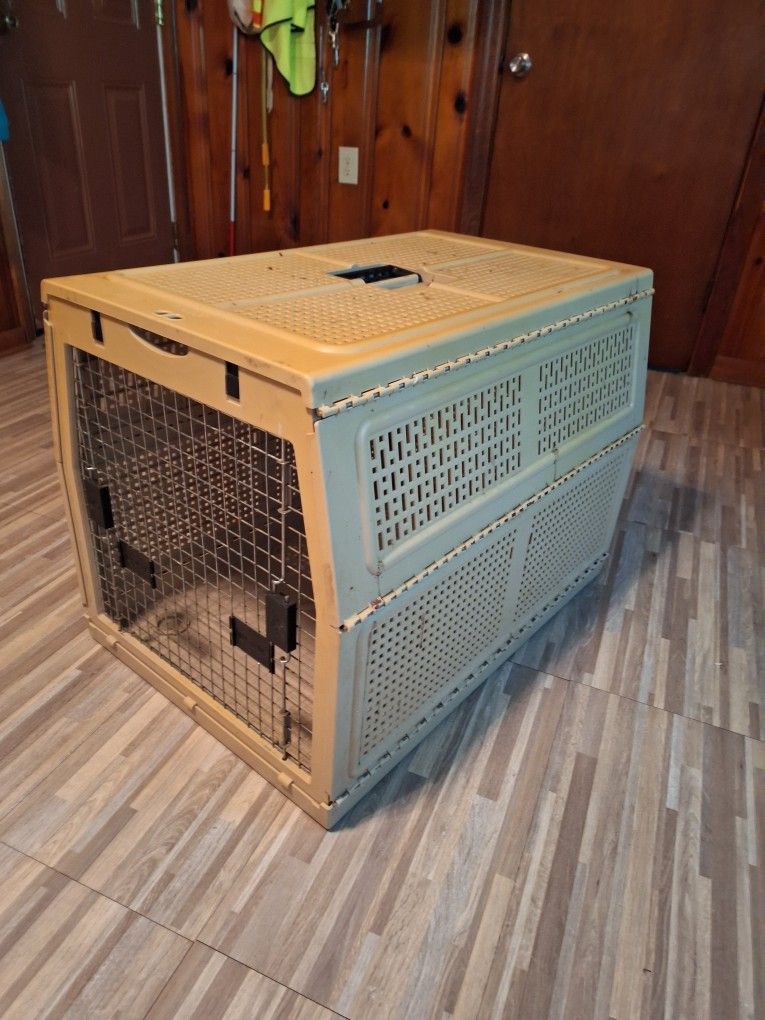 NYLABONE LARGE FOLDING DOG KENNEL