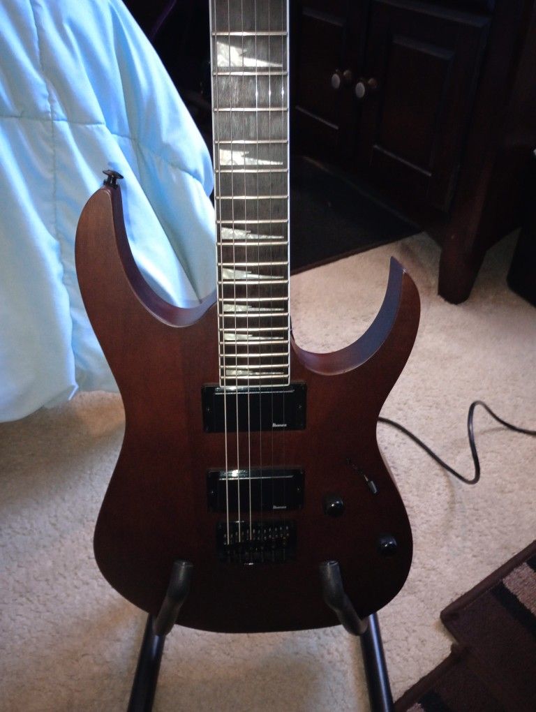 Ibanez Gio GRG121DX - Walnut Flat MINT Condition