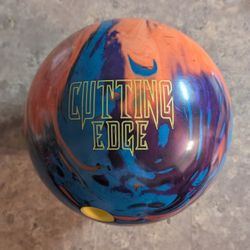 15 lb. Brunswick Cutting Edge Hybrid Bowling Ball 