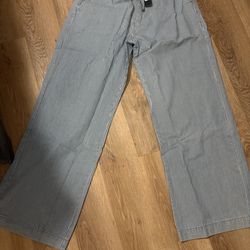 NEW FASHION NOVA WOMEN JEANS