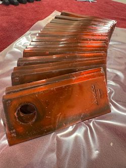 25pcs RH 18 Degree Disc Mower Blade AGCO Part Number ACM0000080 C10)