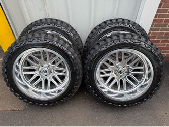 NEW 22x12 fuel wheels wrapped in atturo MT  35x12.50R22 tires
