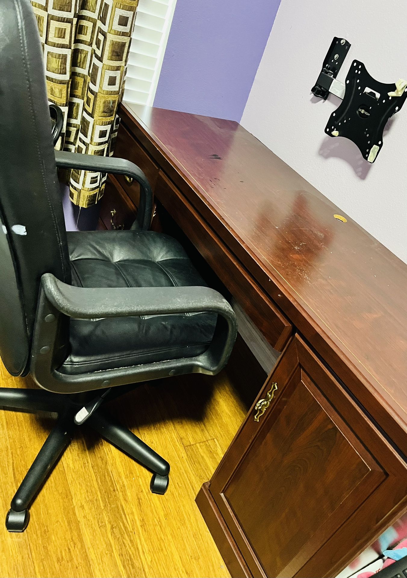 Computer Desk And Chair