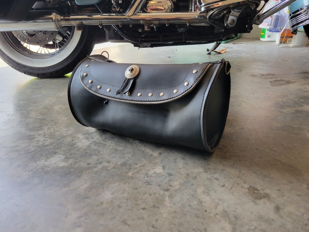 Harley Davidson Style Leather Roll Bag