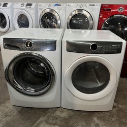 ✨🧺 Electrolux Washer & Dryer Set ✨ Beautiful and reliable laundry set ready for your home 🏡💙