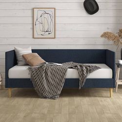 Amazon Bestselling DHP Franklin Daybed Navy Blue Linen + INCLUDING Mattress Twin Size EXCELLENT condition