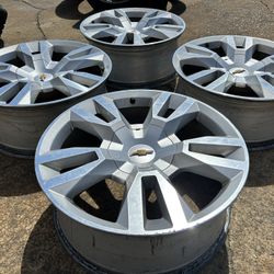22” OEM Chevy Suburban RST Wheels Tahoe Silverado rims 6x5.5 Silver Color