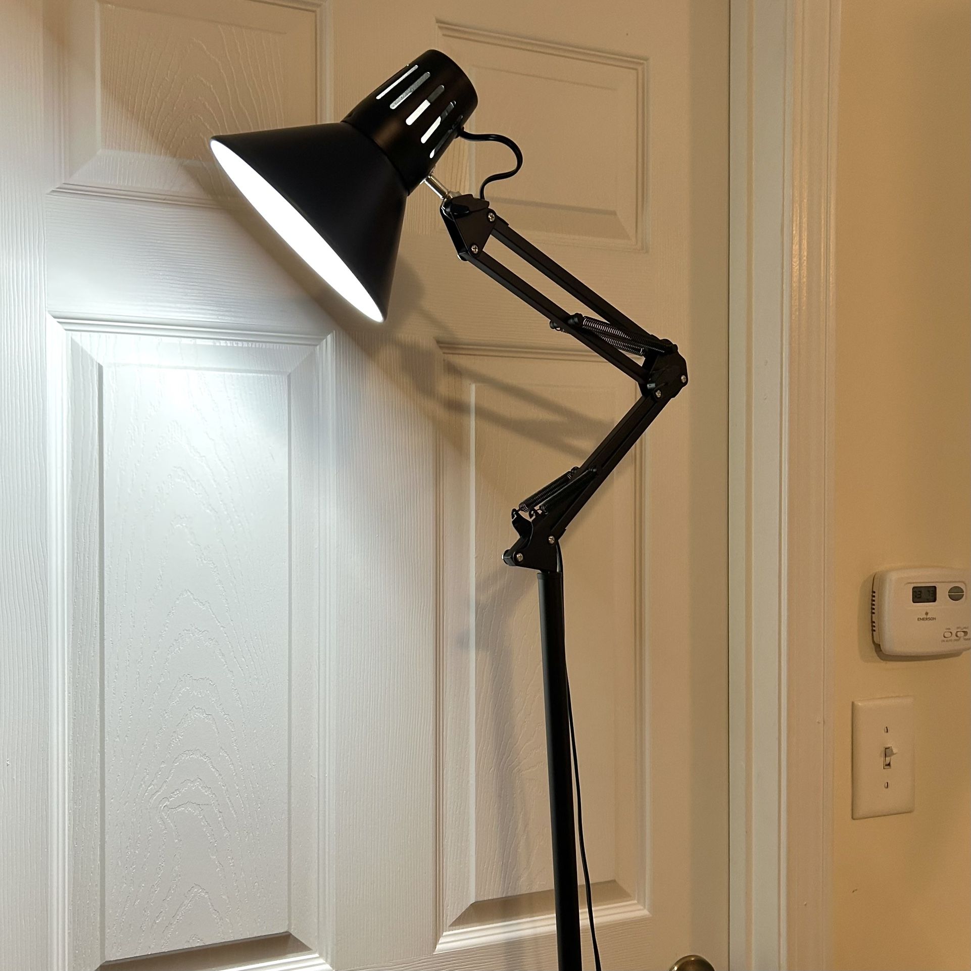 Adjustable Reptile Heat Lamp