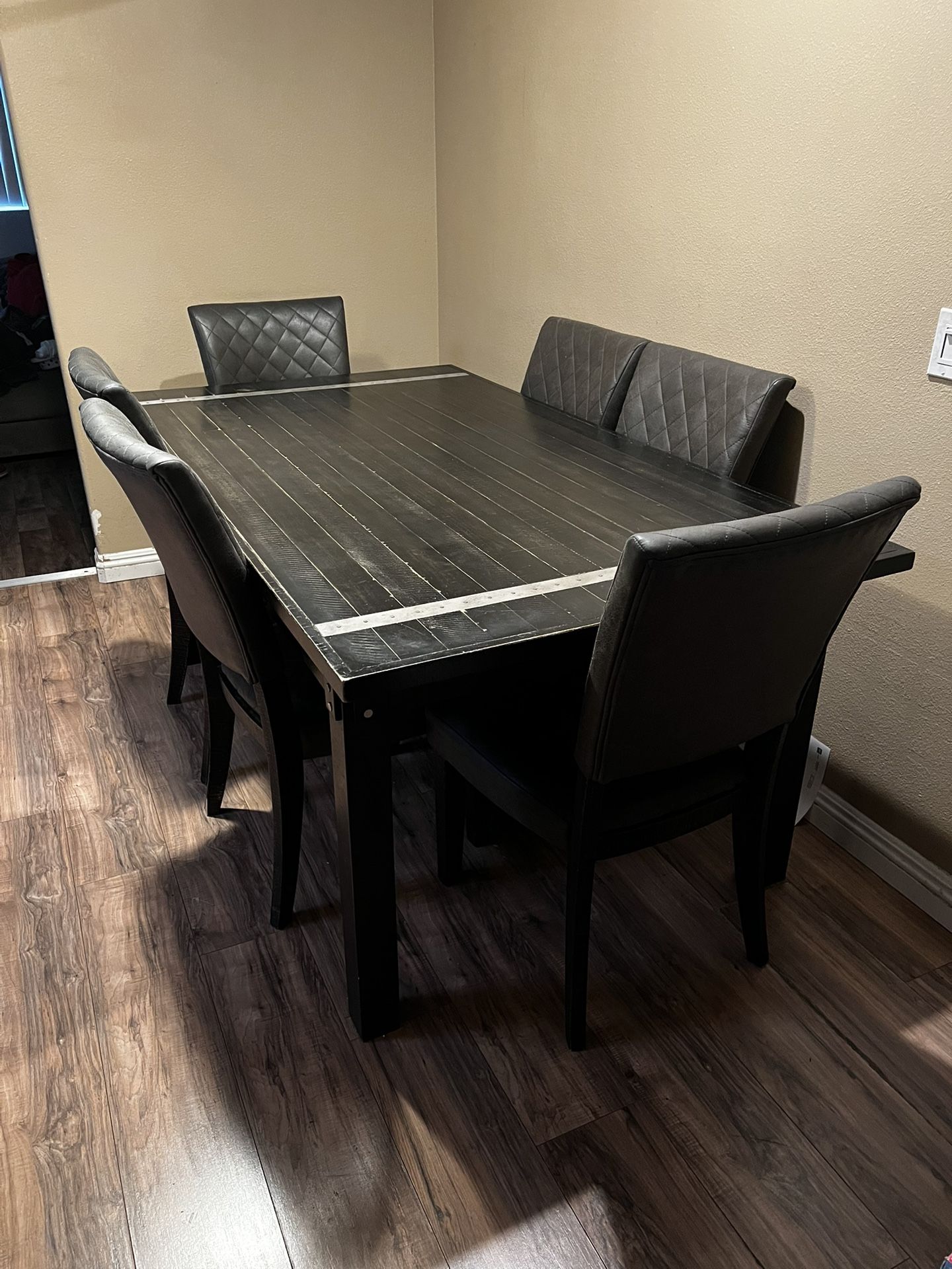 Dining Room Table And Chairs
