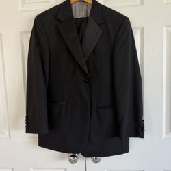 Men’s Tuxedo 