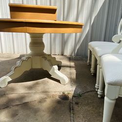 Wood beautiful vintage dining set/ Set de comedor madera solida.