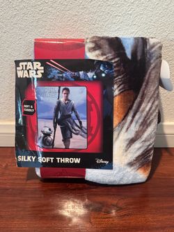 Star Wars The Force Awakens Silky Soft Throw
