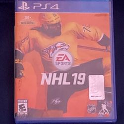 NHL 19 PS4 Game + Case — Used, Great Condition