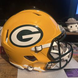 Green Bay Packers Authentic helmet 
