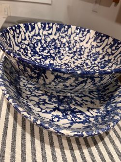 Pier1 serving bowls