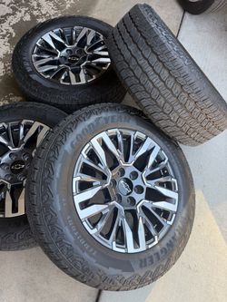Chevy wheels 20” ZR2 OEM 6Lug