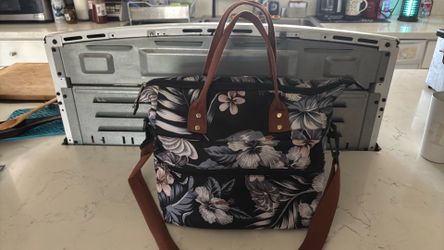 Beautiful flower lunch pail