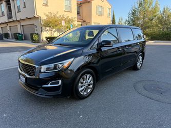 2019 KIA Sedona
