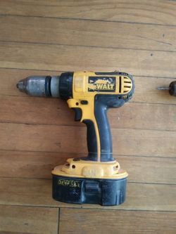 Dewalt Power Drill