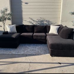 Black Sectional Couch - Free Delivery 