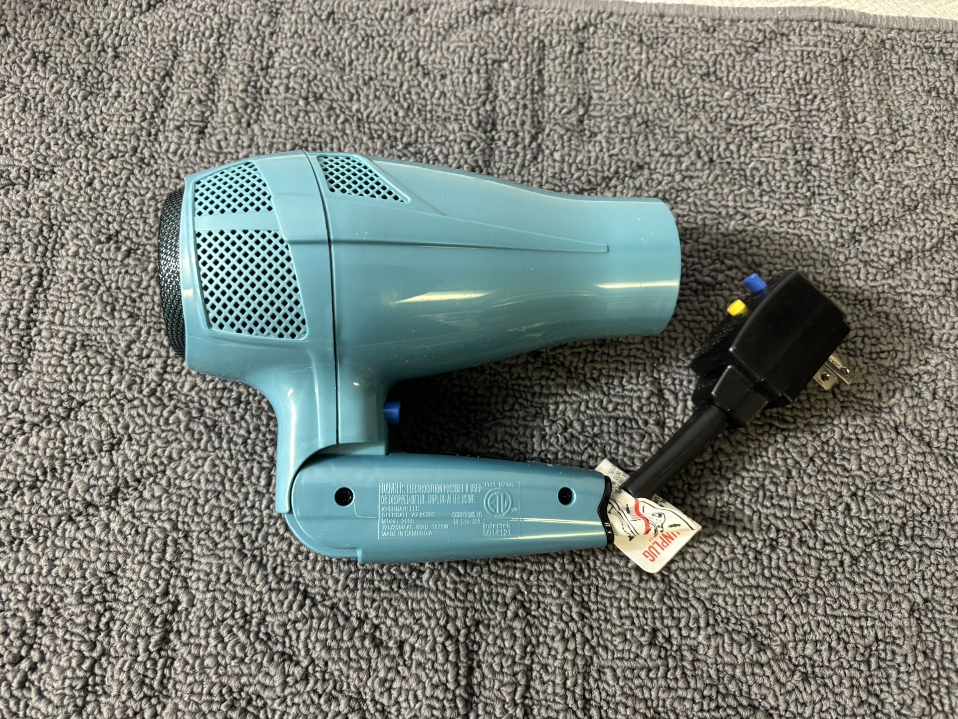 Conair Hair Dryer with Folding Handle and Retractable Cord