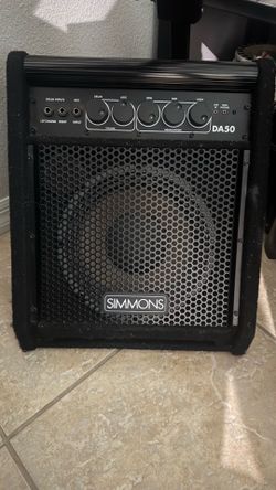 Simmons DA50 guitar amplifier
