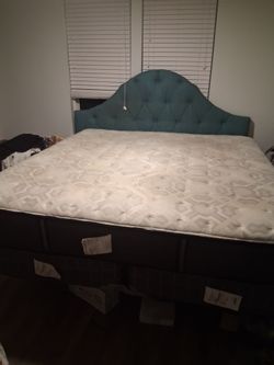 King size bed