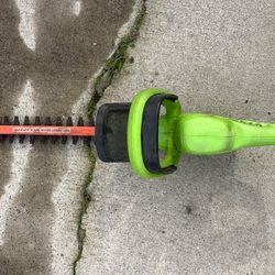Electric Hedge Trimmer 