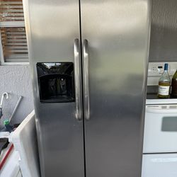 Frigidaire Stainless Steel Refrigerator For Sale