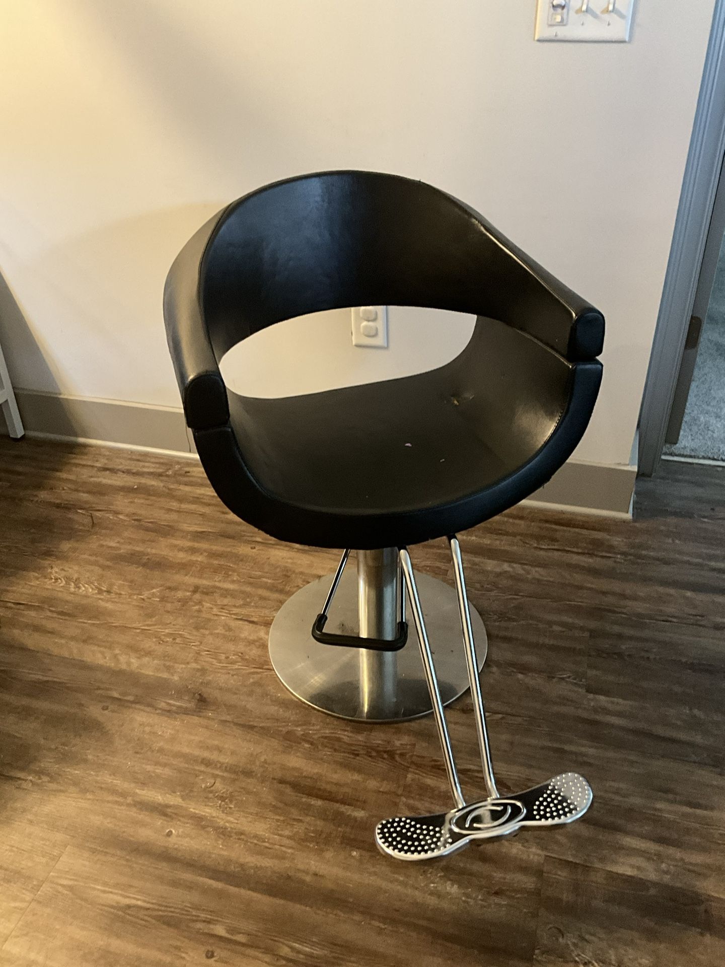 Salon Chair Hairstylist/barber