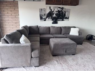 Living spaces gray sectional sofa couch sala ottoman