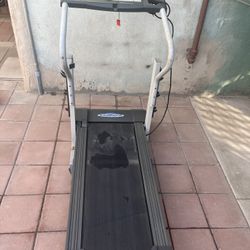 Wedlock Cadence 340CS Treadmill In