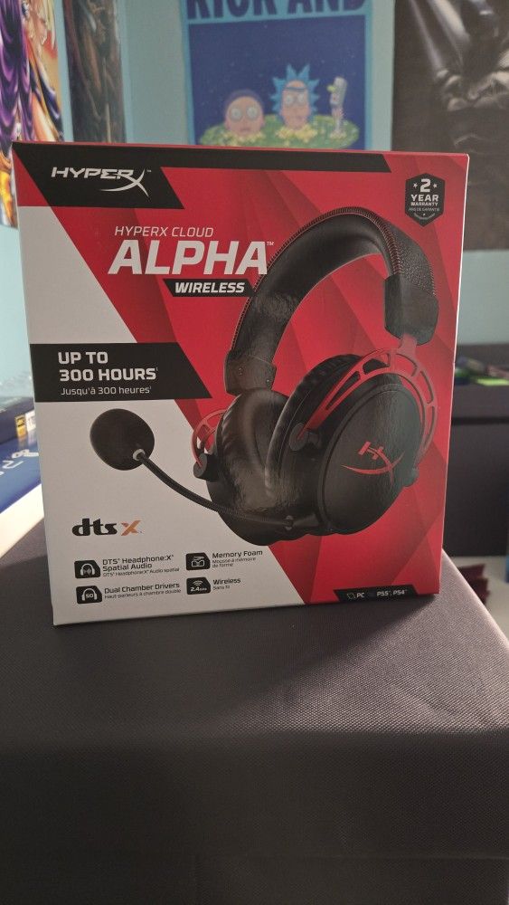 (Pick Up Only) HyperX Cloud Alpha Wireless Headset