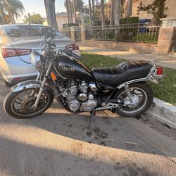 Yamaha XJ650 