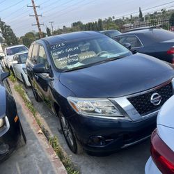 2013 Nissan Pathfinder 