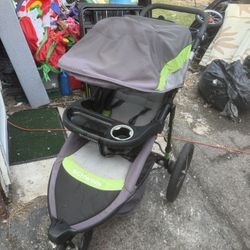 Schwinn Stroller
