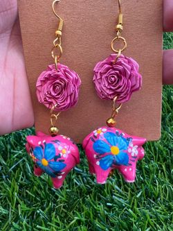 Los más bellos y adorables aretes de Cochi, Ligeros y disponibles en más Colores $ 17 el par , en el area de Ontario