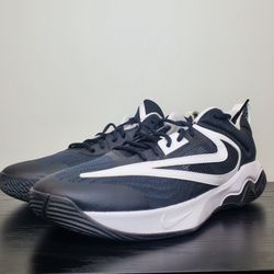 New - Nike Giannis Immortality 3 - Size 14 Men's 