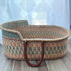Design Dua Bassinet