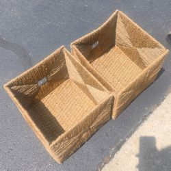 Woven Seagrass Storage Baskets (Set of 2)