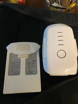 Two battery’s for drone phantom 4 advanced