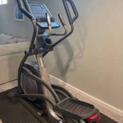 FREEMOTION 645 ELLIPTICAL