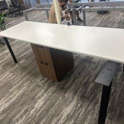4 person workstation table